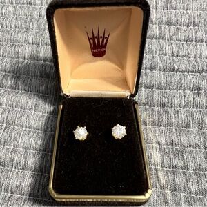 Vintage Premier Designs “Bedazzled” Cubic Zirconia stud earrings